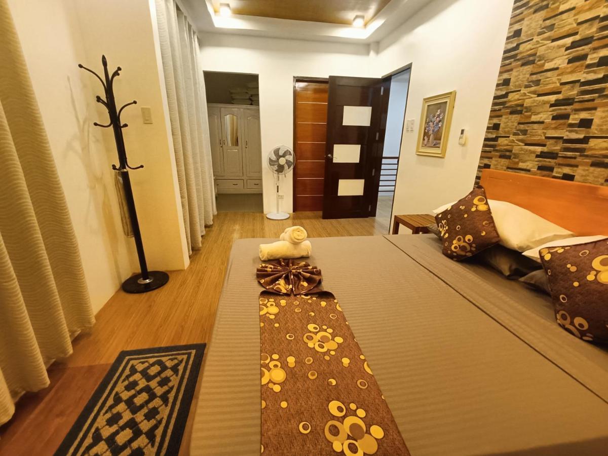 Andrew N Sophia's Holiday home Puerto Princesa